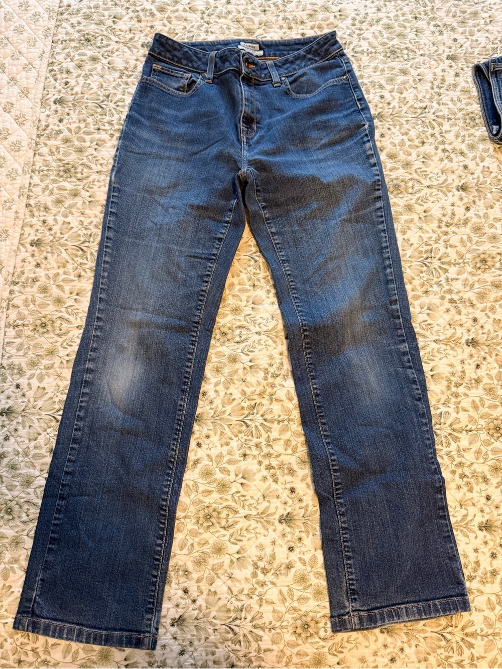 L.L. Bean Women's Straight-Leg Jeans in Dark Blue Wash